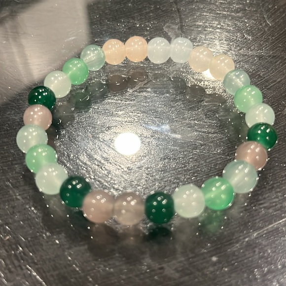 Hand made rainbow beaded bracelets - Picture 4 of 9